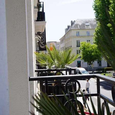 ホテル Western Royal