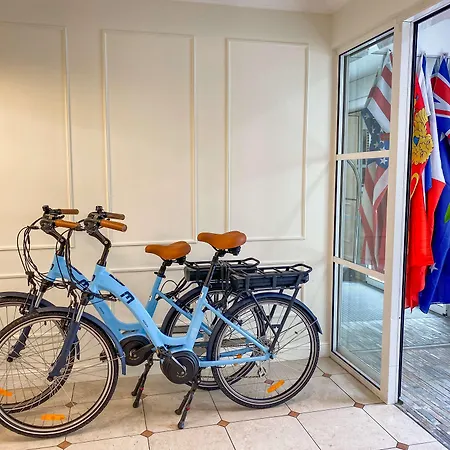 ホテル Western Royal カーン