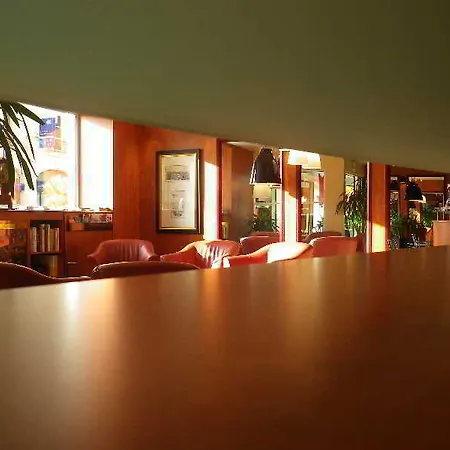 Western Royal Hotel 3*