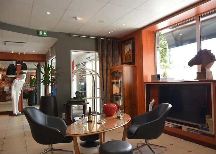 Western Royal 3* Καν