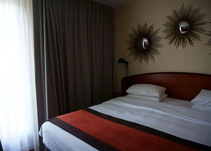 Western Royal Hotel 3*